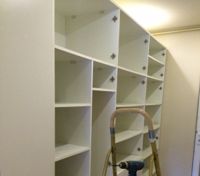 MARANGOZ NİYAZİ USTA